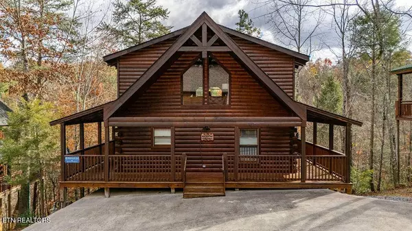 3420 Pebble Stone WAY, Pigeon Forge, TN 37863