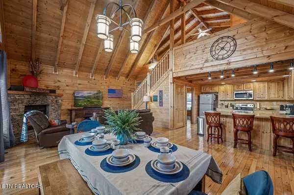 3420 Pebble Stone WAY, Pigeon Forge, TN 37863