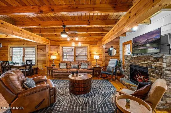 3322 Covered Bridge WAY, Sevierville, TN 37862