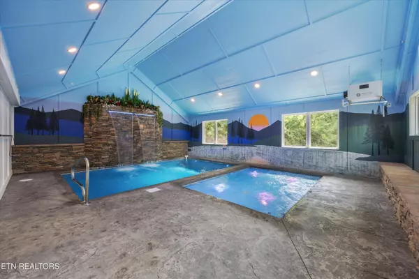 1823 Alvins Ridge DR, Sevierville, TN 37876