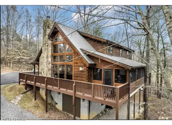 4049 Rountop DR, Sevierville, TN 37862