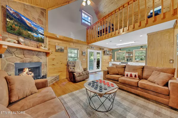 3010 Clear Fork Rd, Sevierville, TN 37862