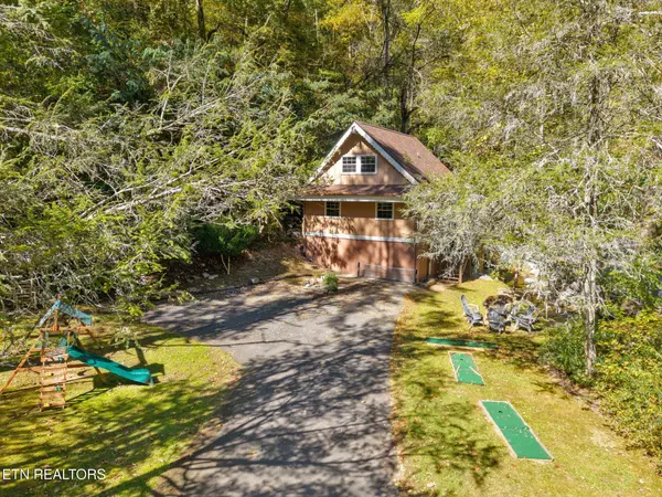 3010 Clear Fork Rd, Sevierville, TN 37862