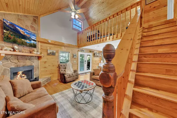 3010 Clear Fork Rd, Sevierville, TN 37862