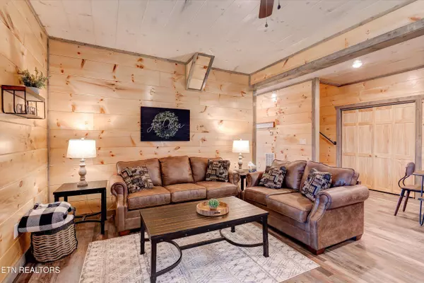 2322 Judson LN, Sevierville, TN 37876