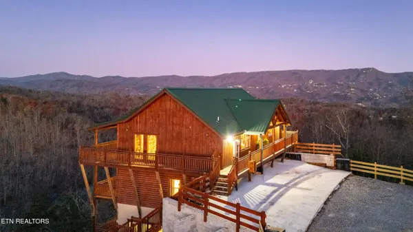 2445 Mountain Ridge WAY, Sevierville, TN 37862