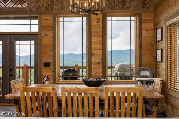 2520 Mountain Holly WAY, Sevierville, TN 37862