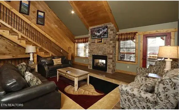 1204 Bianca WAY, Gatlinburg, TN 37738