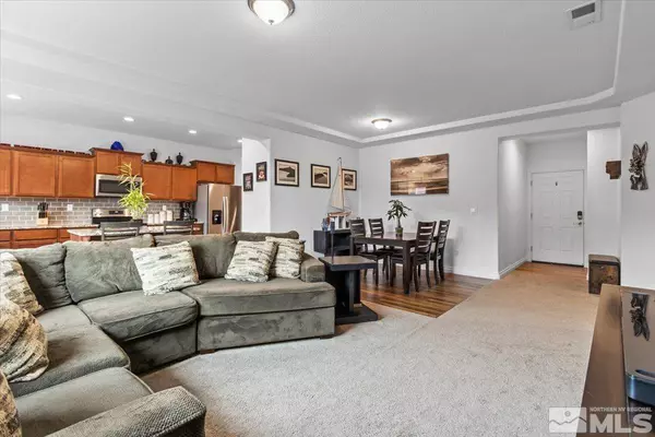 18740 Gray Hills Ct, Reno, NV 89508