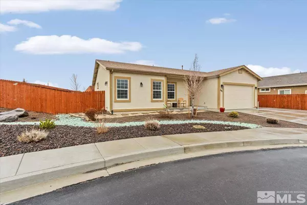 18740 Gray Hills Ct, Reno, NV 89508