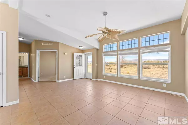 3035 E Green Avenue, Silver Springs, NV 89429