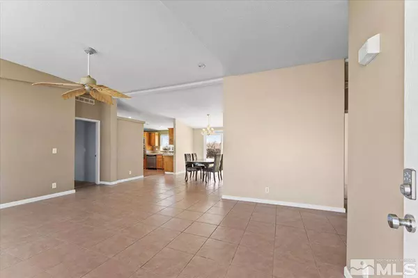 3035 E Green Avenue, Silver Springs, NV 89429