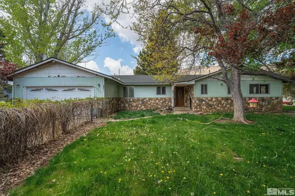 22855 Carriage Dr, Reno, NV 89521