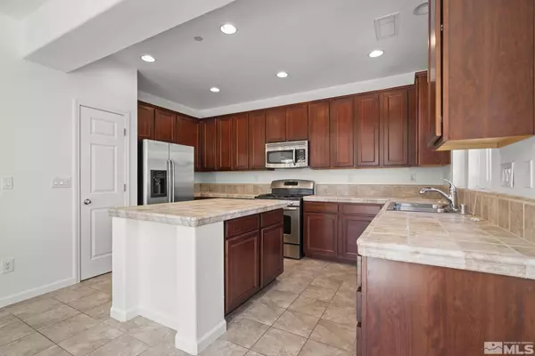 7066 Sacred Cir, Sparks, NV 89436