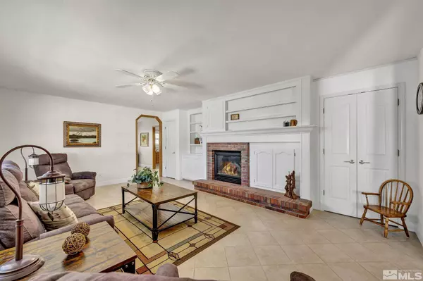 1871 Walnut Court, Carson City, NV 89703