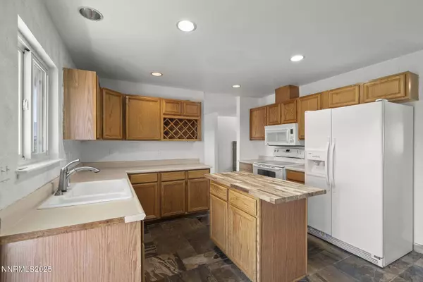 2745 Everett DR Drive, Reno, NV 89503