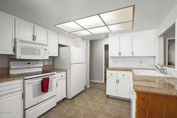 6835 Pah Rah DR, Sparks, NV 89436