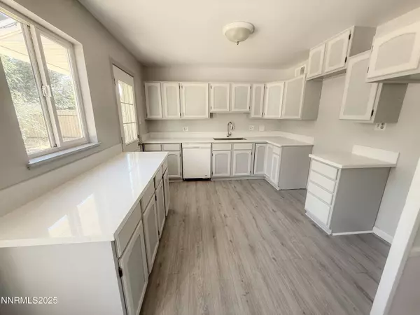 1125 Dodson WAY, Sparks, NV 89431