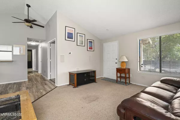 6835 Pah Rah DR, Sparks, NV 89436