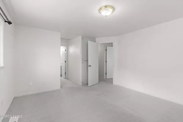 3303 Desatoya DR, Carson City, NV 89701