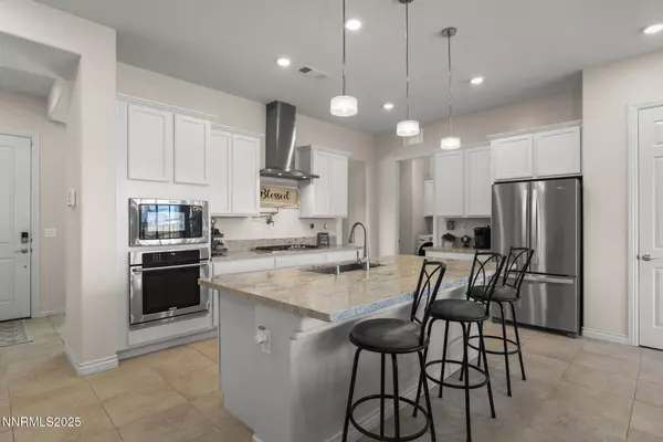 8352 Endsley DR, Reno, NV 89523