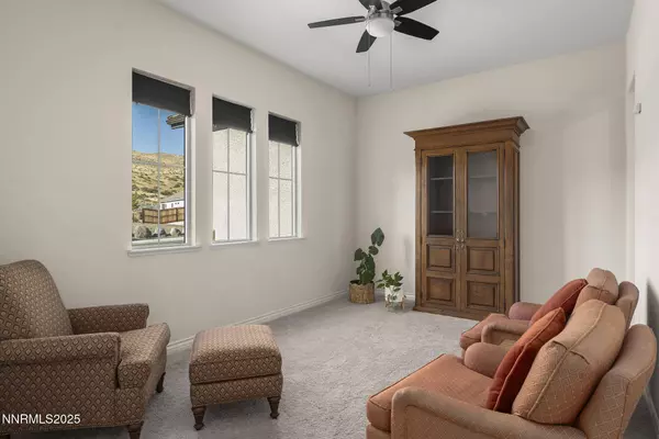 8352 Endsley DR, Reno, NV 89523