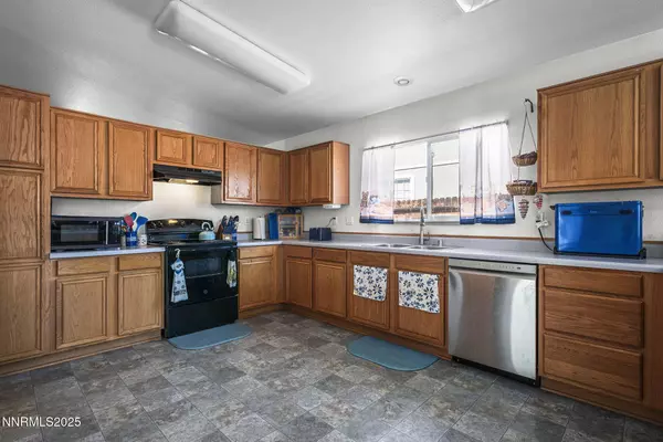 18260 Alderwood CT, Reno, NV 89508