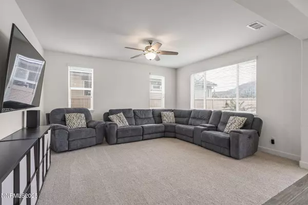 9720 Quartette DR, Reno, NV 89521