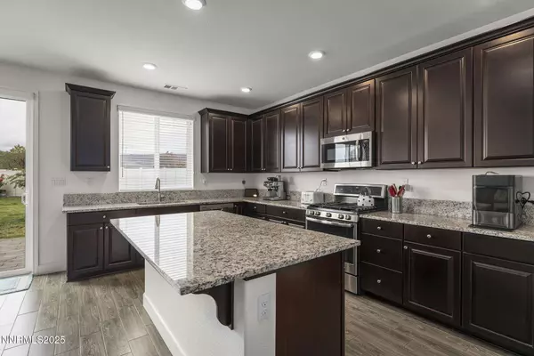 9720 Quartette DR, Reno, NV 89521