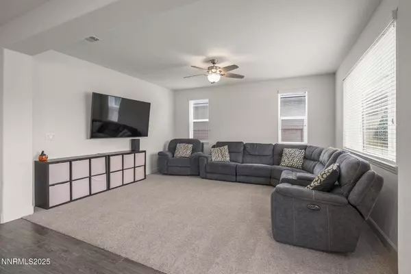 9720 Quartette DR, Reno, NV 89521