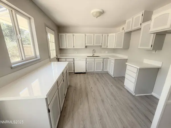 1125 Dodson WAY, Sparks, NV 89431