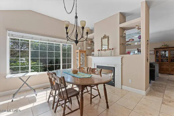 1406 Rosy Finch DR, Spanish Springs, NV 89441