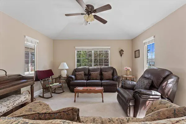 1406 Rosy Finch DR, Spanish Springs, NV 89441