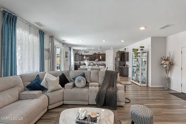 8015 Flint Springs, Sun Valley, NV 89433