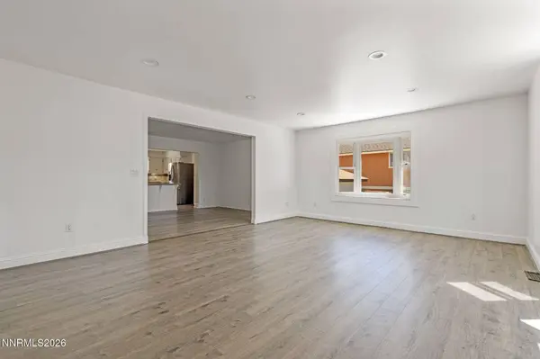 1406 La Loma DR, Carson City, NV 89701