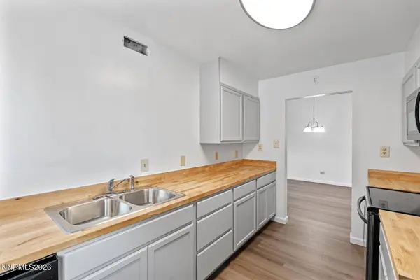 11793 Green Mountain, Reno, NV 89506