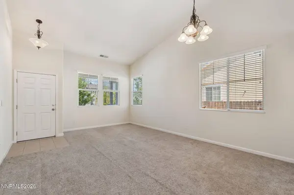 8936 Finnsech DR, Reno, NV 89506
