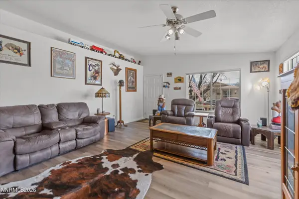 17533 Javalina CT, Reno, NV 89508