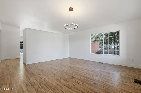 7090 Strauss, Sun Valley, NV 89433