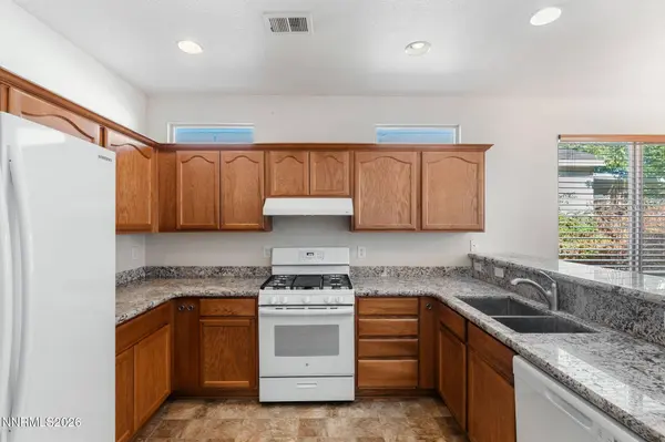 552 Sugarloaf, Dayton, NV 89403