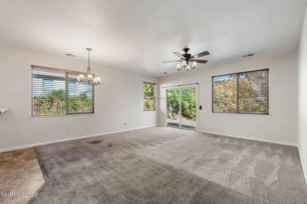 552 Sugarloaf, Dayton, NV 89403
