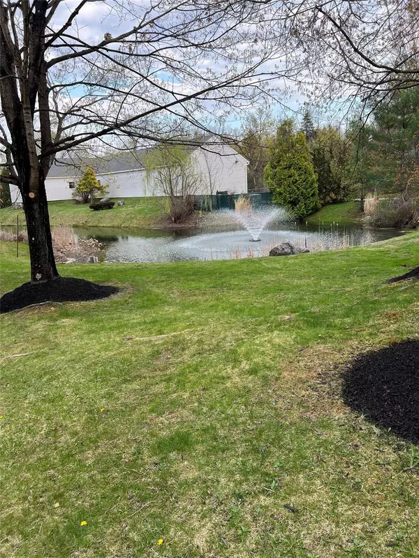 207 Cornwall Meadows LN, Patterson, NY 12563