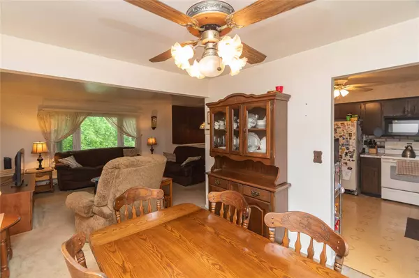 3042 Gomer ST, Yorktown Heights, NY 10598