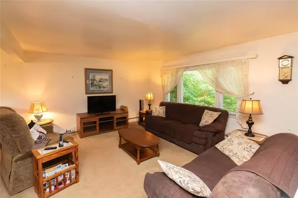 3042 Gomer ST, Yorktown Heights, NY 10598