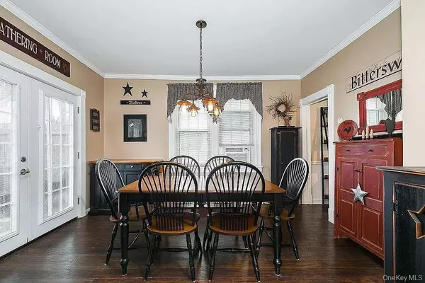 213 Elmendorf ST, Kingston, NY 12401