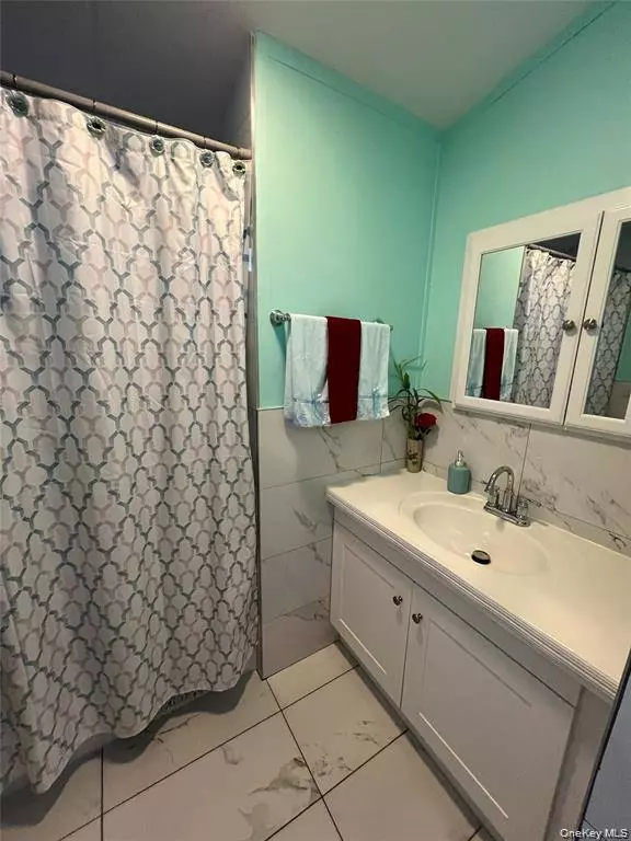 2 Mazies LN #3, New Windsor, NY 12553