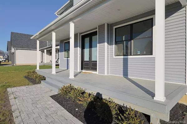 26 Wildwood DR, Rock Tavern, NY 12575