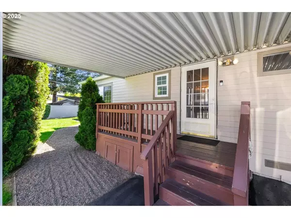 16130 SE 84TH AVE, Milwaukie, OR 97267