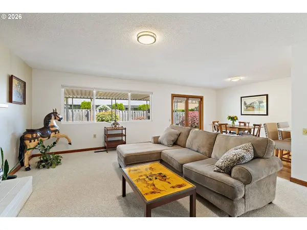 15685 SW QUEEN VICTORIA PL, Portland, OR 97224