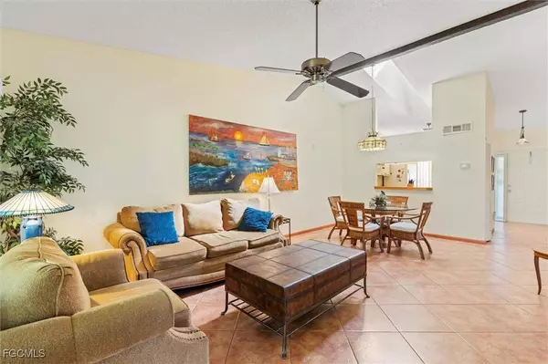 4762 Blackberry DR, Fort Myers, FL 33905